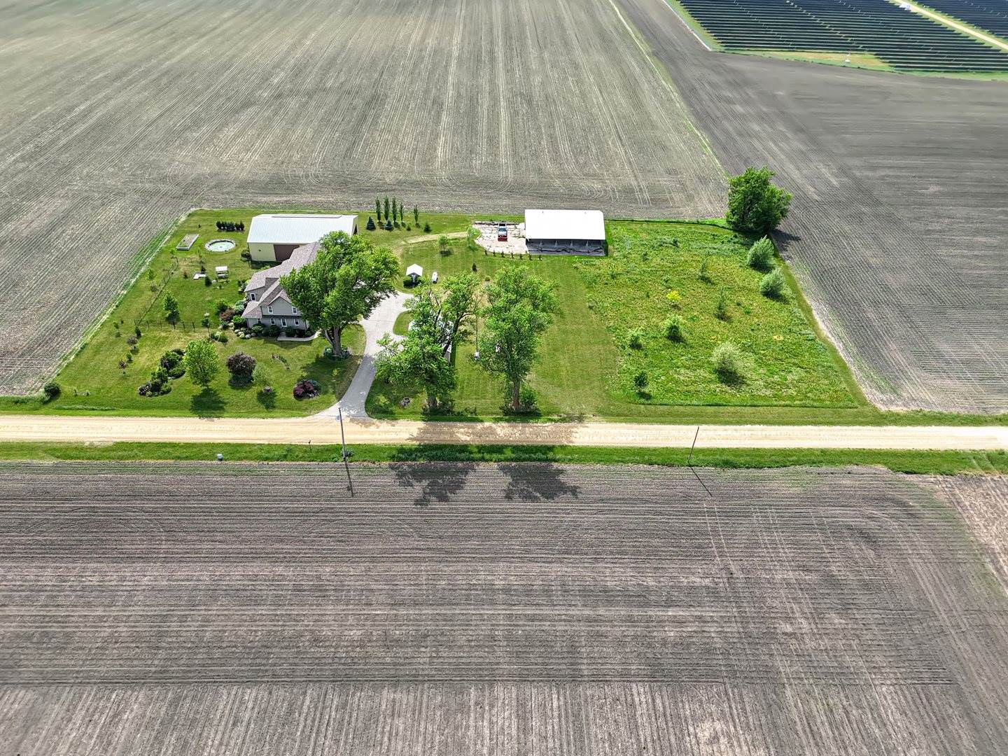 9214 North Waddams Grove Road, Lena, IL 61048