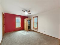 9214 North Waddams Grove Road, Lena, IL 61048