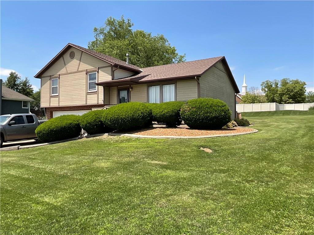 1103 East 2nd Terrace, Cameron, MO 64429