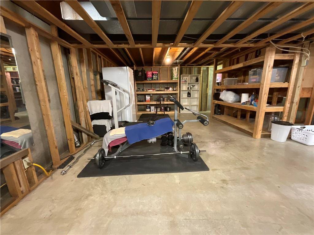 1103 East 2nd Terrace, Cameron, MO 64429