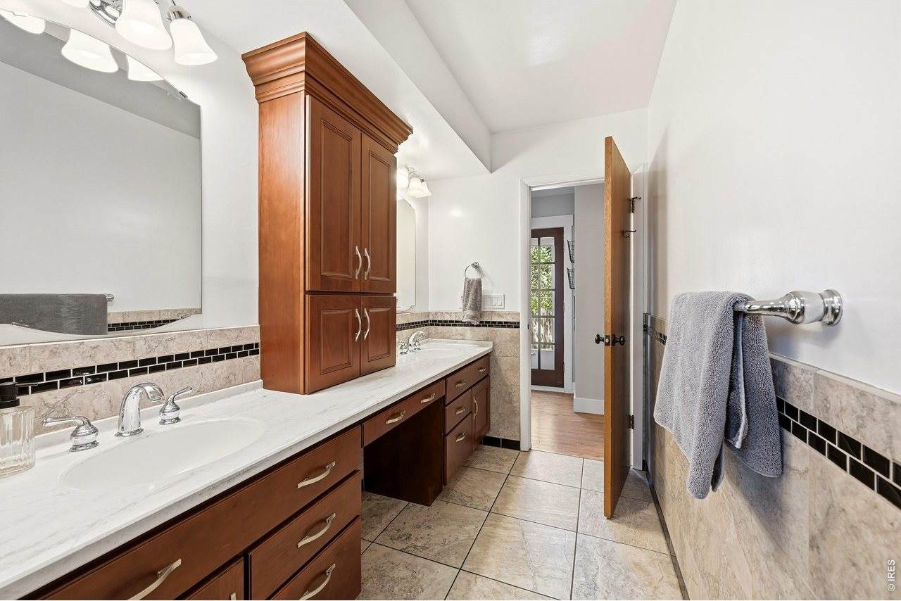 1617 Fairacre Dr, Greeley, CO 80631