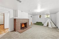 1617 Fairacre Dr, Greeley, CO 80631