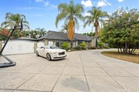 9755 Noble Ave, North Hills, CA 91343