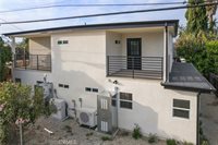 19918 Kittridge St, Winnetka, CA 91306
