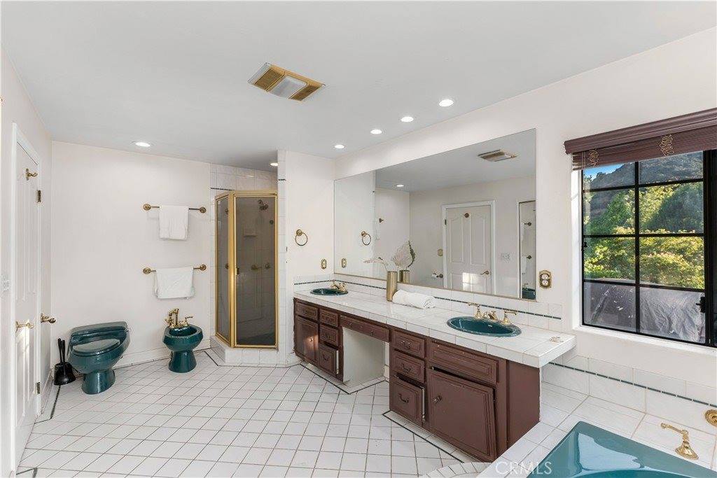 9348 Tujunga Canyon, Tujunga, CA 91042