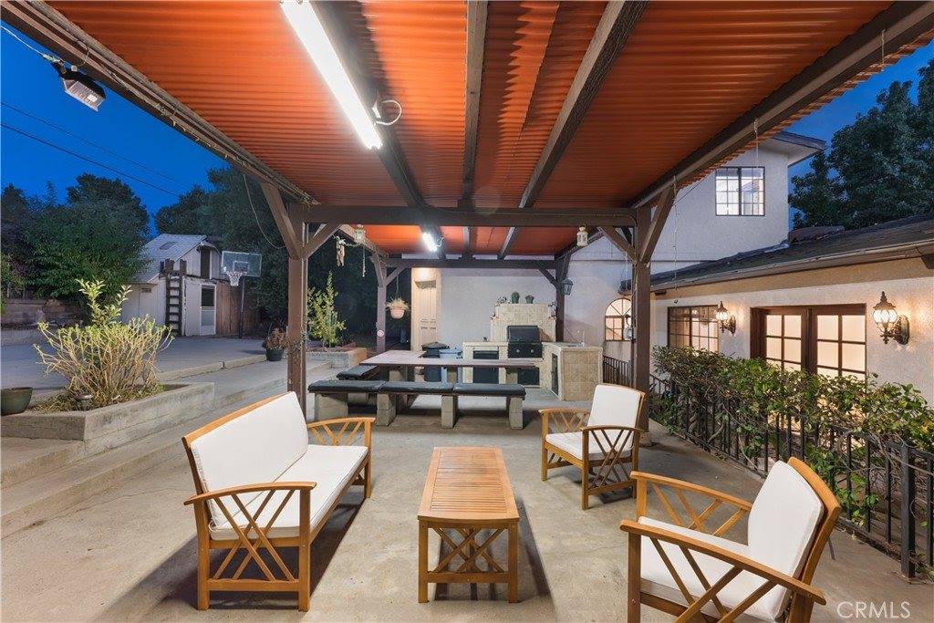 9348 Tujunga Canyon, Tujunga, CA 91042