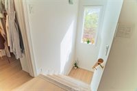 5179 Canoga Ave, Woodland Hills, CA 91364