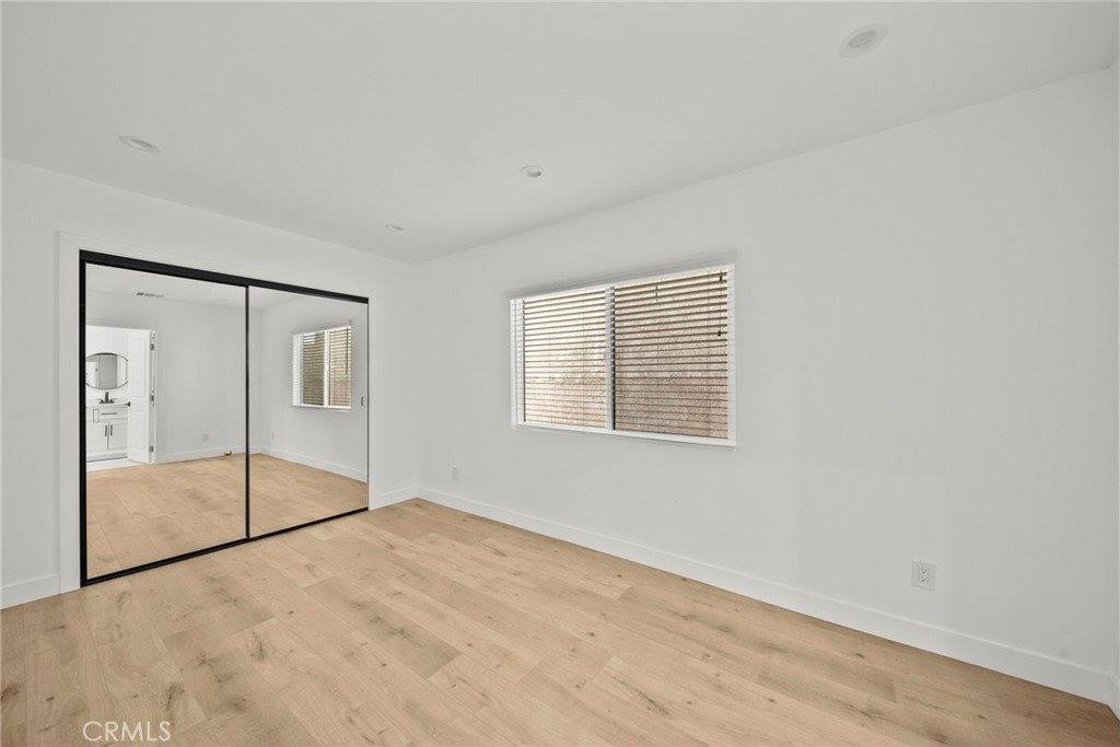 11488 Burbank Blvd, North Hollywood, CA 91601