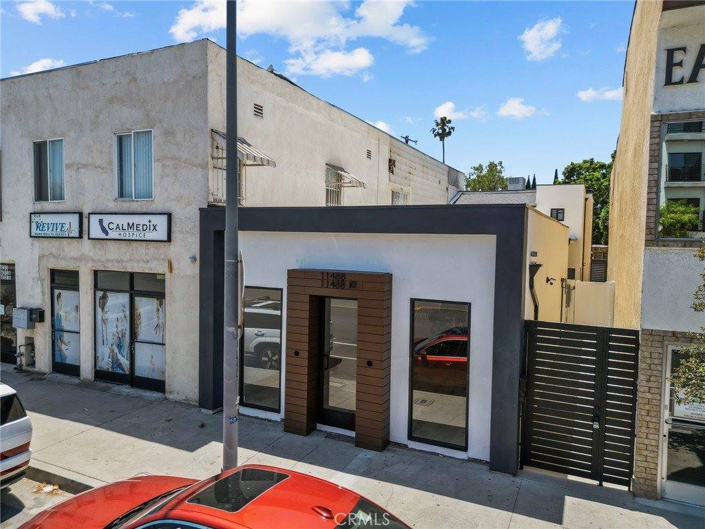 11488 Burbank Blvd, North Hollywood, CA 91601