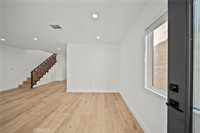 11488 Burbank Blvd, North Hollywood, CA 91601