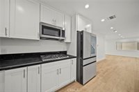11488 Burbank Blvd, North Hollywood, CA 91601