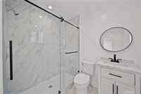 11488 Burbank Blvd, North Hollywood, CA 91601