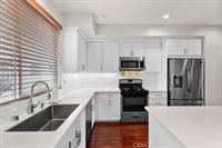 13225 Victory Blvd, Van Nuys, CA 91401