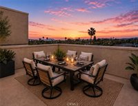 13225 Victory Blvd, Van Nuys, CA 91401