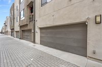 13225 Victory Blvd, Van Nuys, CA 91401