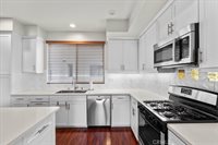 13225 Victory Blvd, Van Nuys, CA 91401