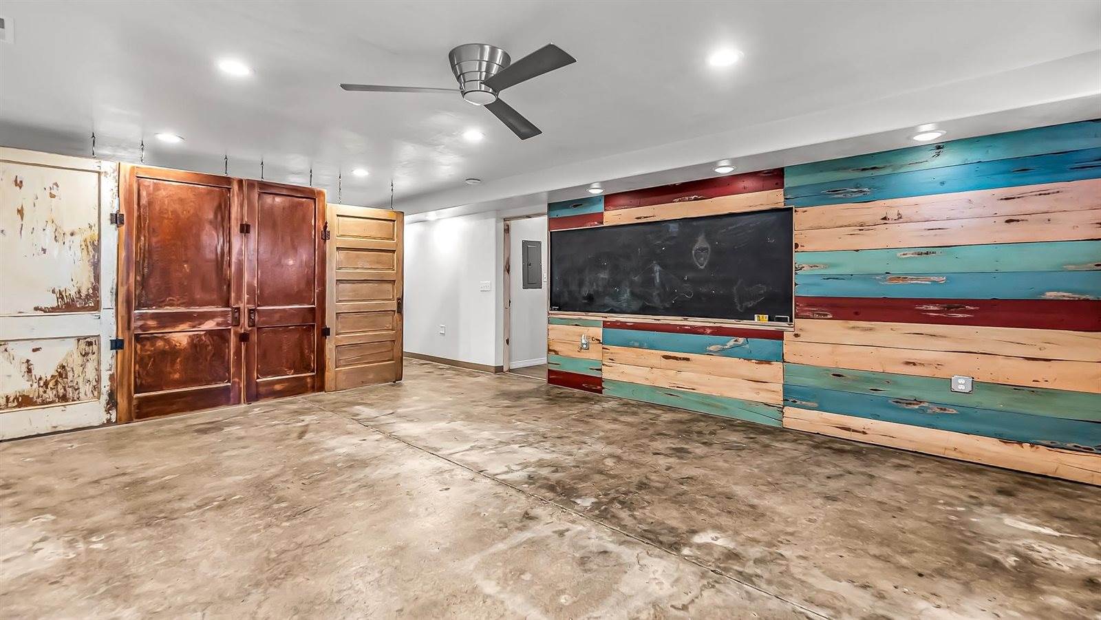 3462 F Road, Clifton, CO 81520