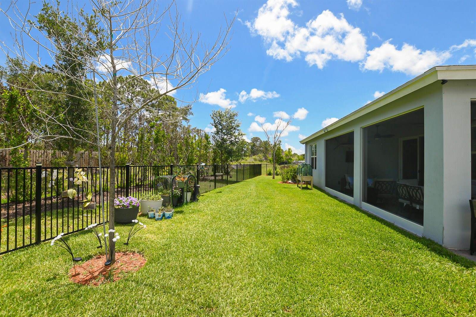 5970 SE Skyblue Circle, Stuart, FL 34997