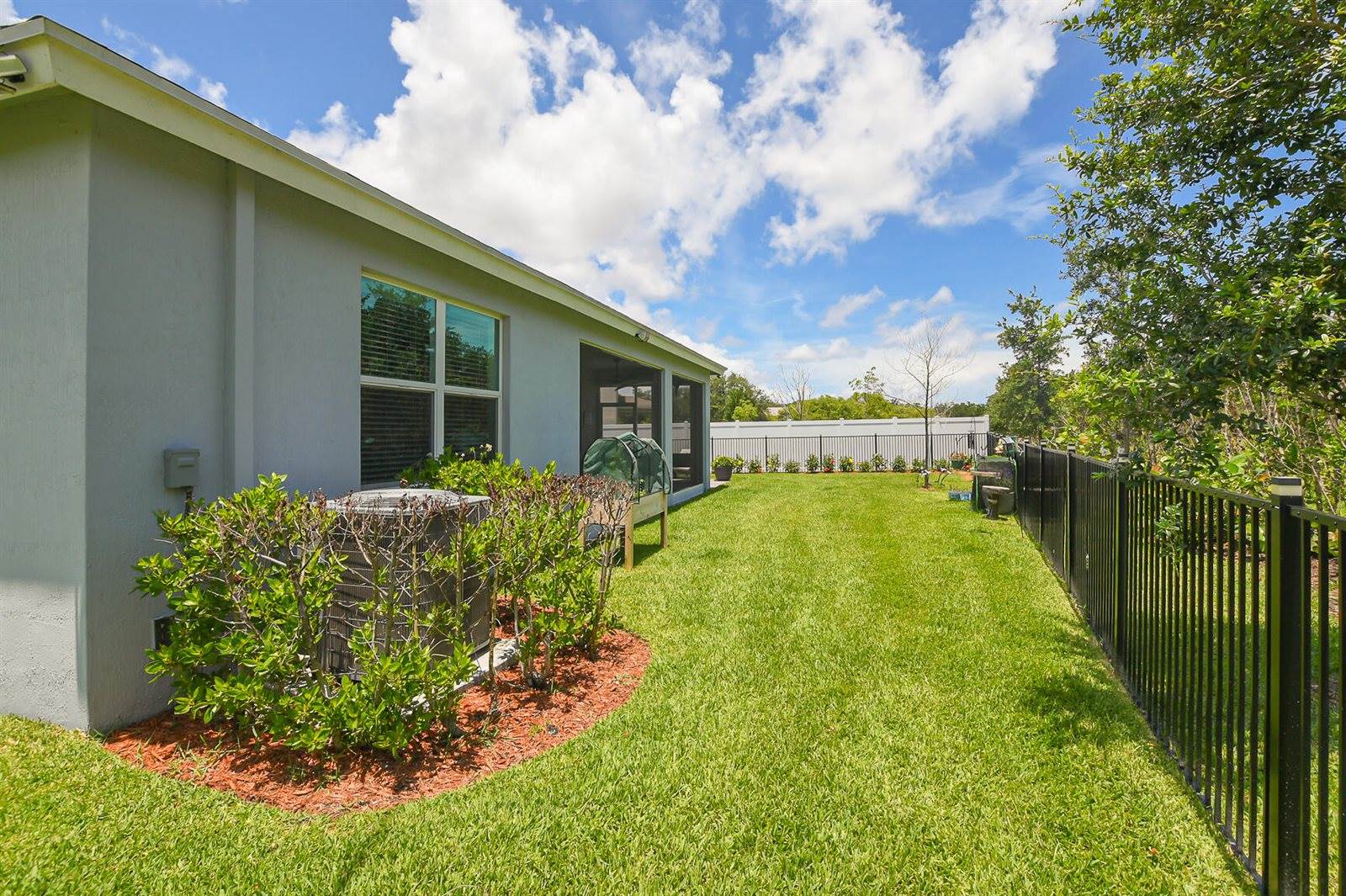 5970 SE Skyblue Circle, Stuart, FL 34997
