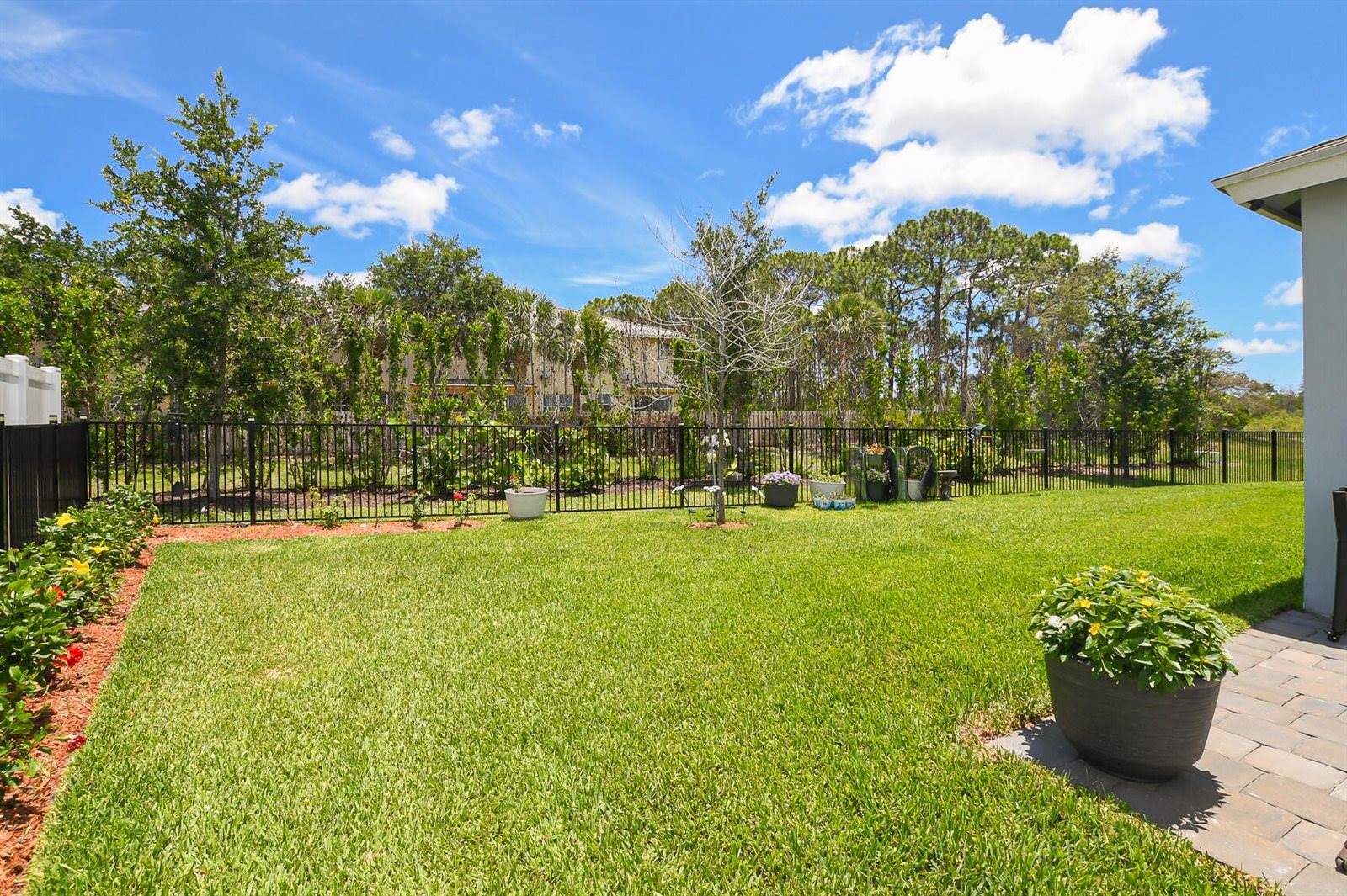 5970 SE Skyblue Circle, Stuart, FL 34997