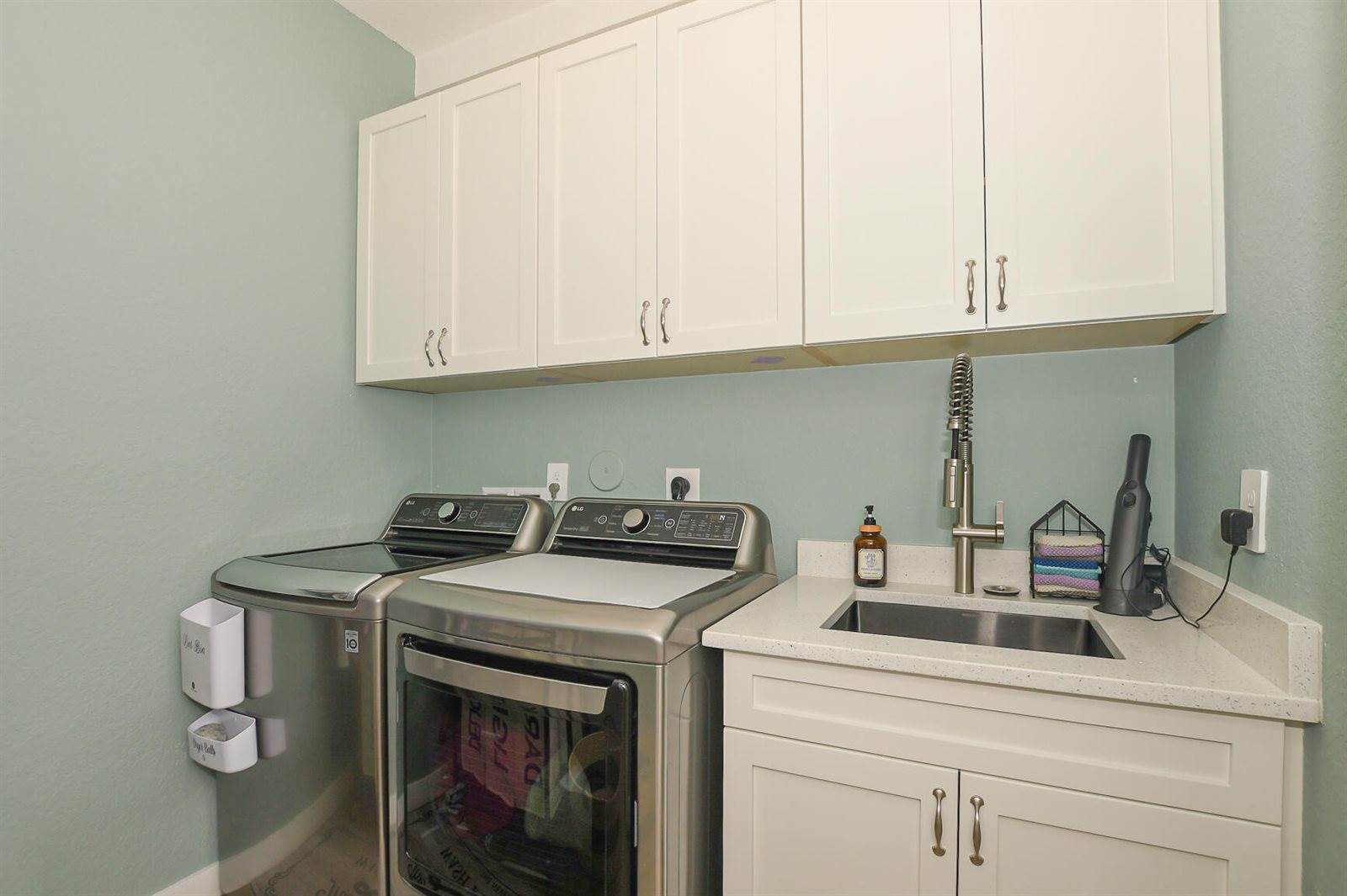 5970 SE Skyblue Circle, Stuart, FL 34997