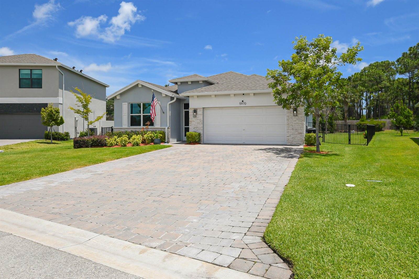 5970 SE Skyblue Circle, Stuart, FL 34997