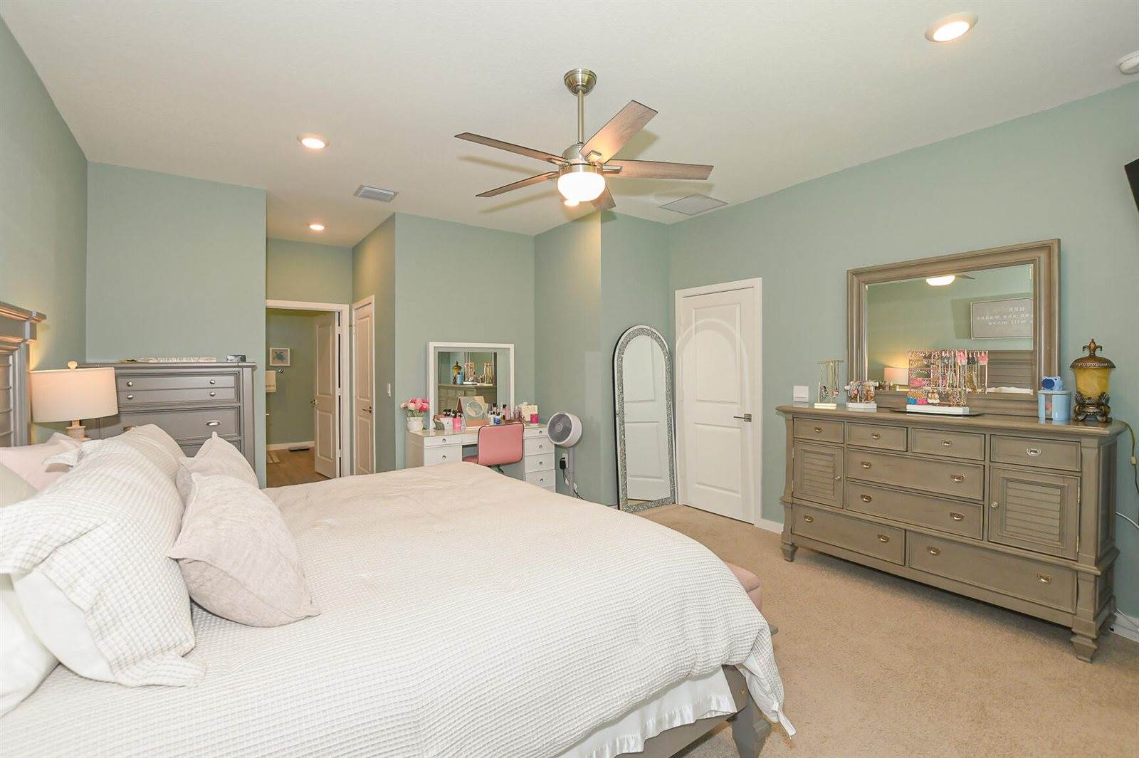 5970 SE Skyblue Circle, Stuart, FL 34997