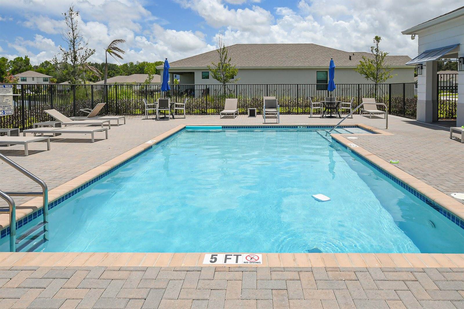 5970 SE Skyblue Circle, Stuart, FL 34997