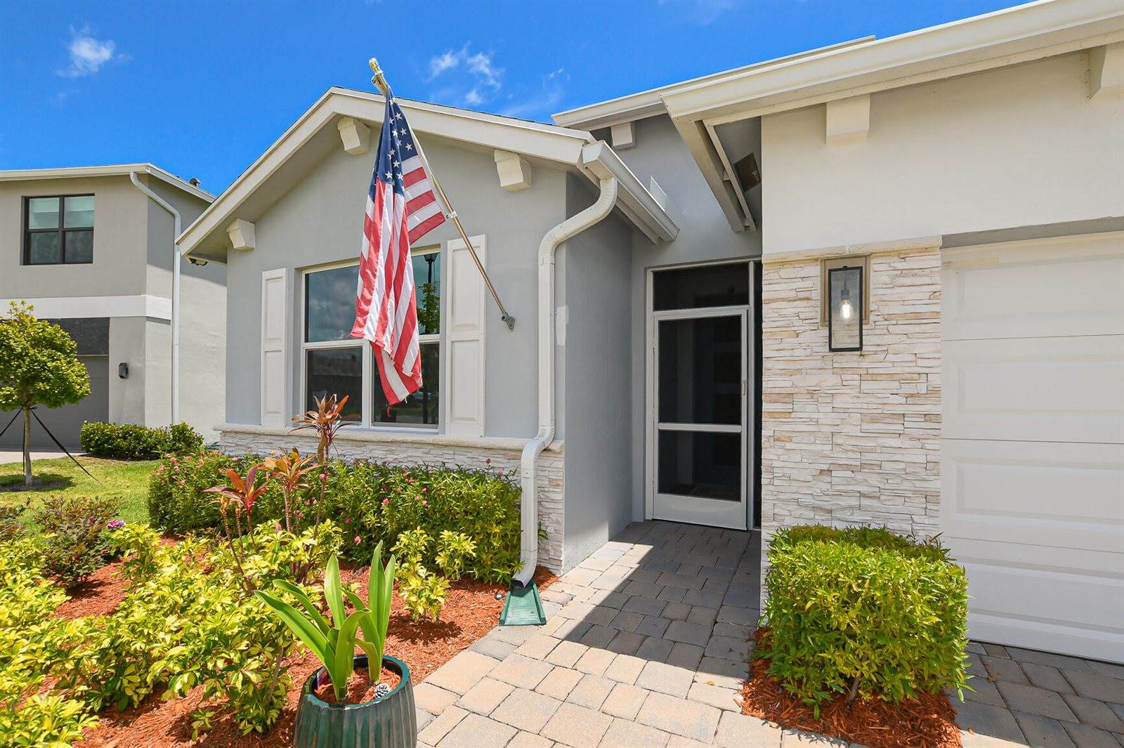 5970 SE Skyblue Circle, Stuart, FL 34997