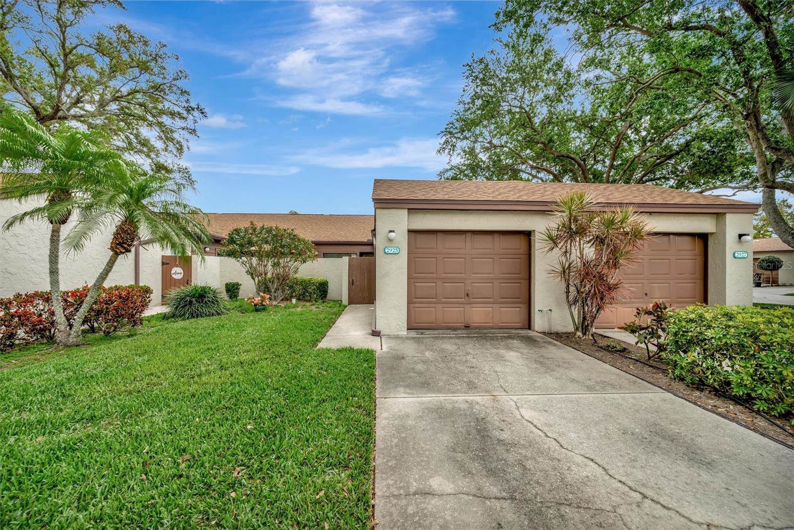2925 Park Lake Drive, Bradenton, FL 34209