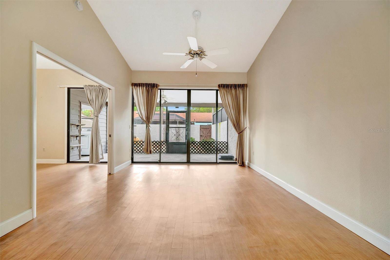 2925 Park Lake Drive, Bradenton, FL 34209