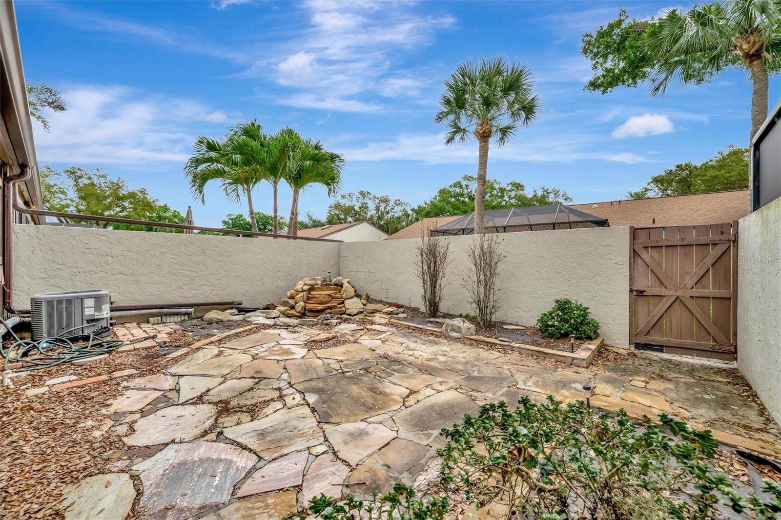 2925 Park Lake Drive, Bradenton, FL 34209