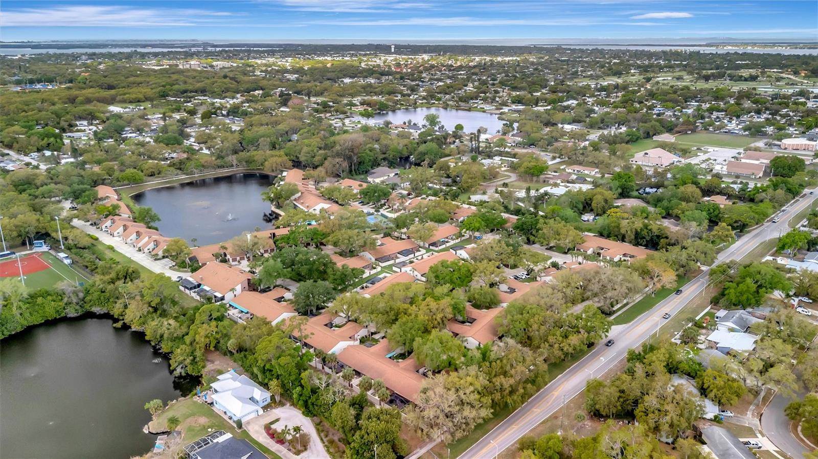 2925 Park Lake Drive, Bradenton, FL 34209