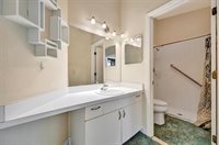 2925 Park Lake Drive, Bradenton, FL 34209