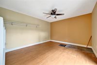 2925 Park Lake Drive, Bradenton, FL 34209
