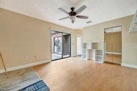 2925 Park Lake Drive, Bradenton, FL 34209
