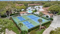 2925 Park Lake Drive, Bradenton, FL 34209