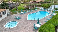 2925 Park Lake Drive, Bradenton, FL 34209