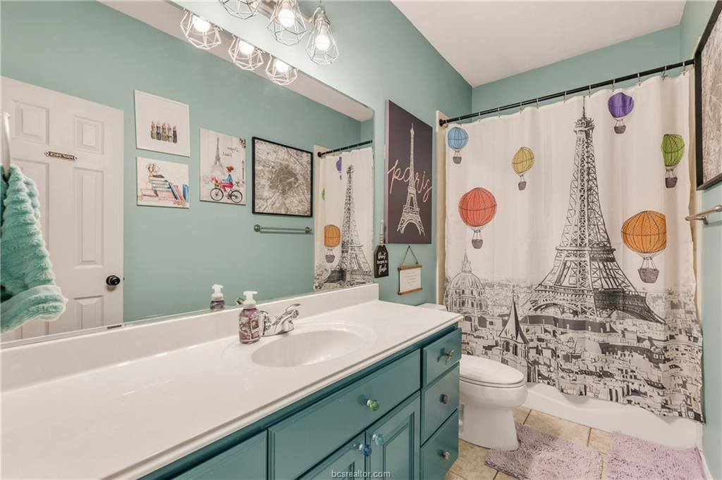 2401 Newark Circle, College Station, TX 77845