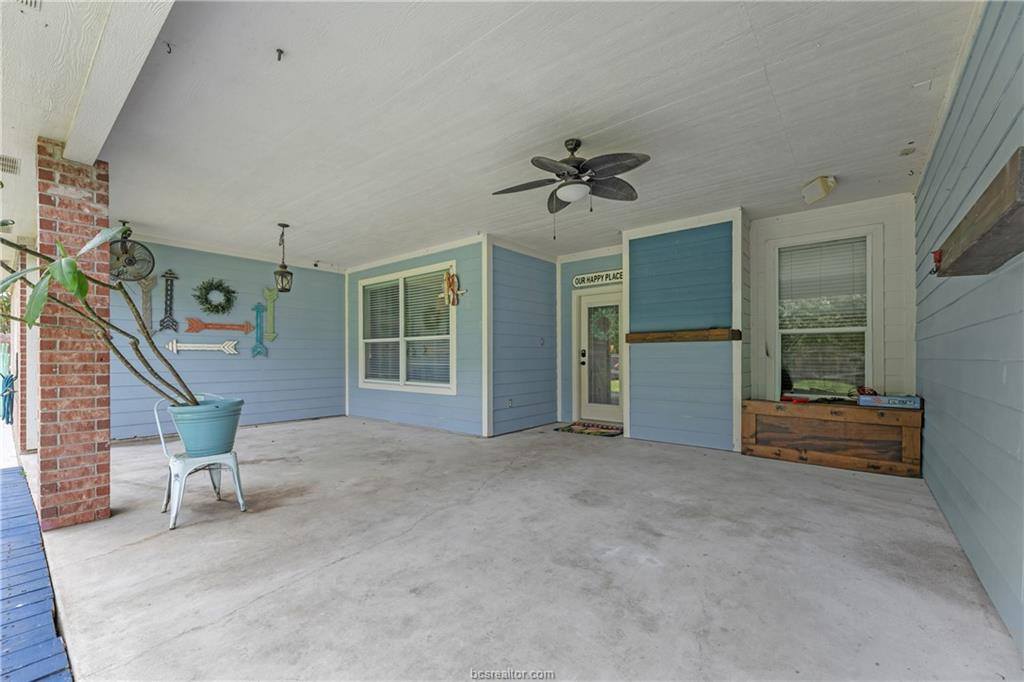 2401 Newark Circle, College Station, TX 77845