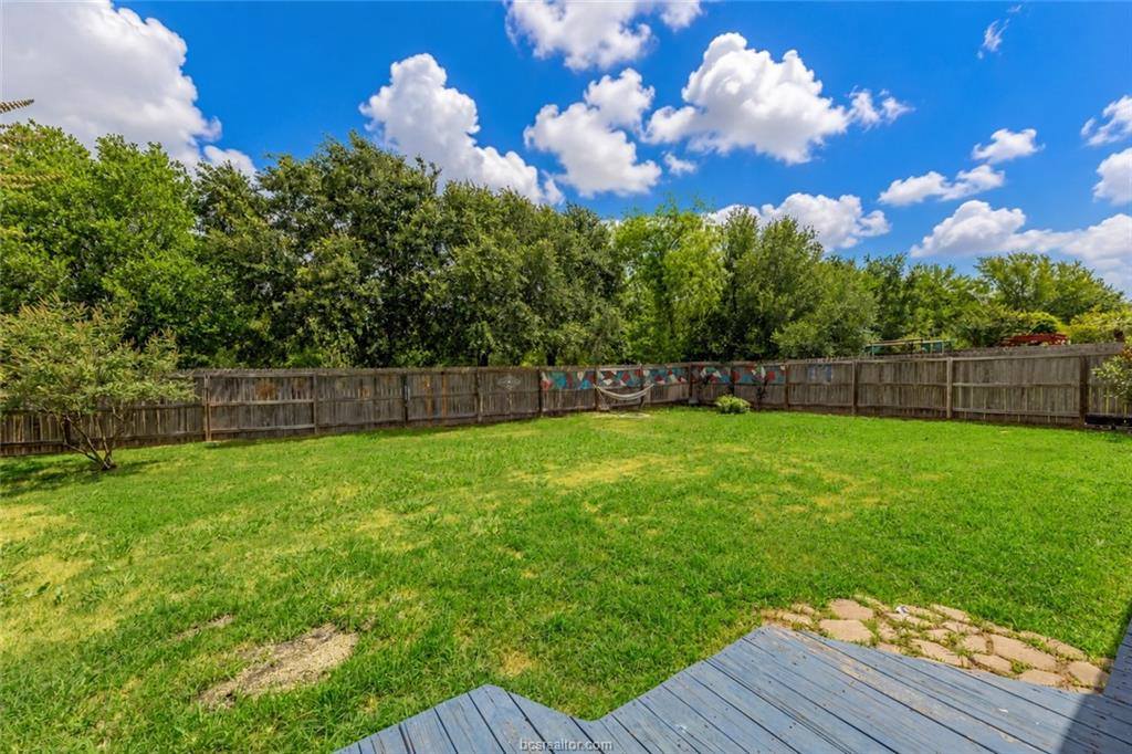 2401 Newark Circle, College Station, TX 77845