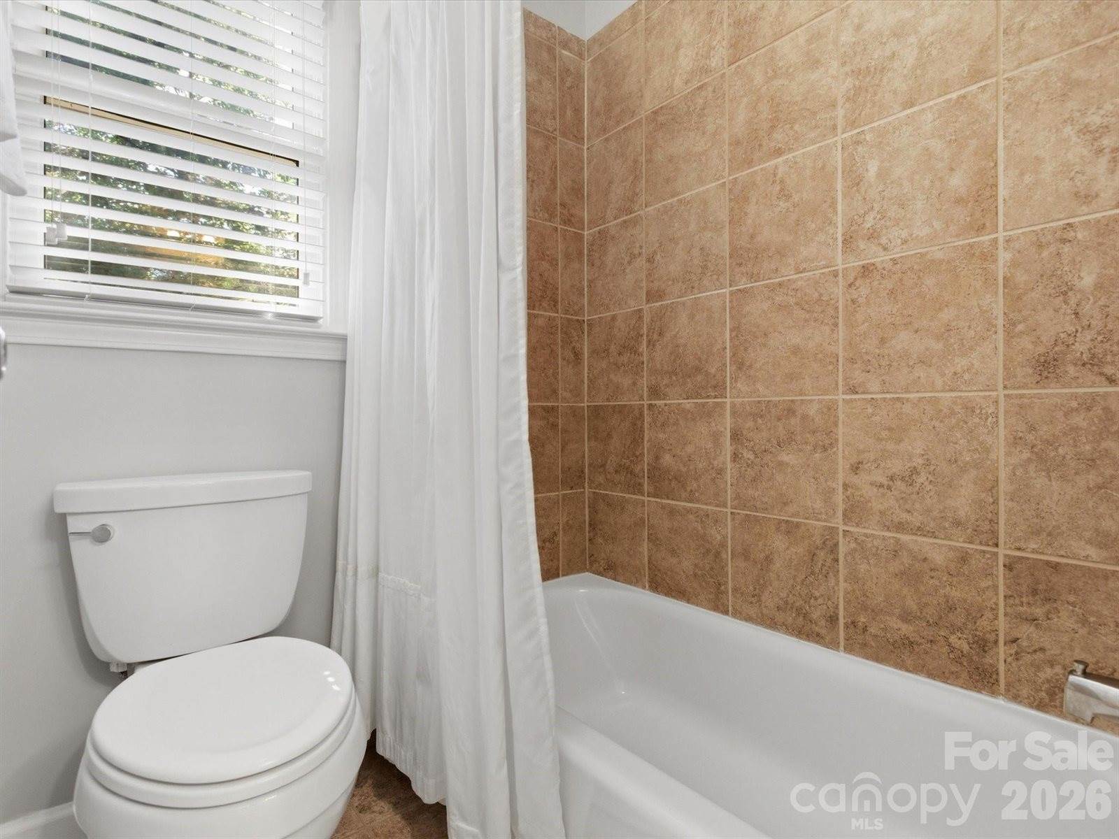 1104 Lytton Lane, Matthews, NC 28104