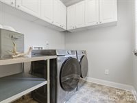 1104 Lytton Lane, Matthews, NC 28104