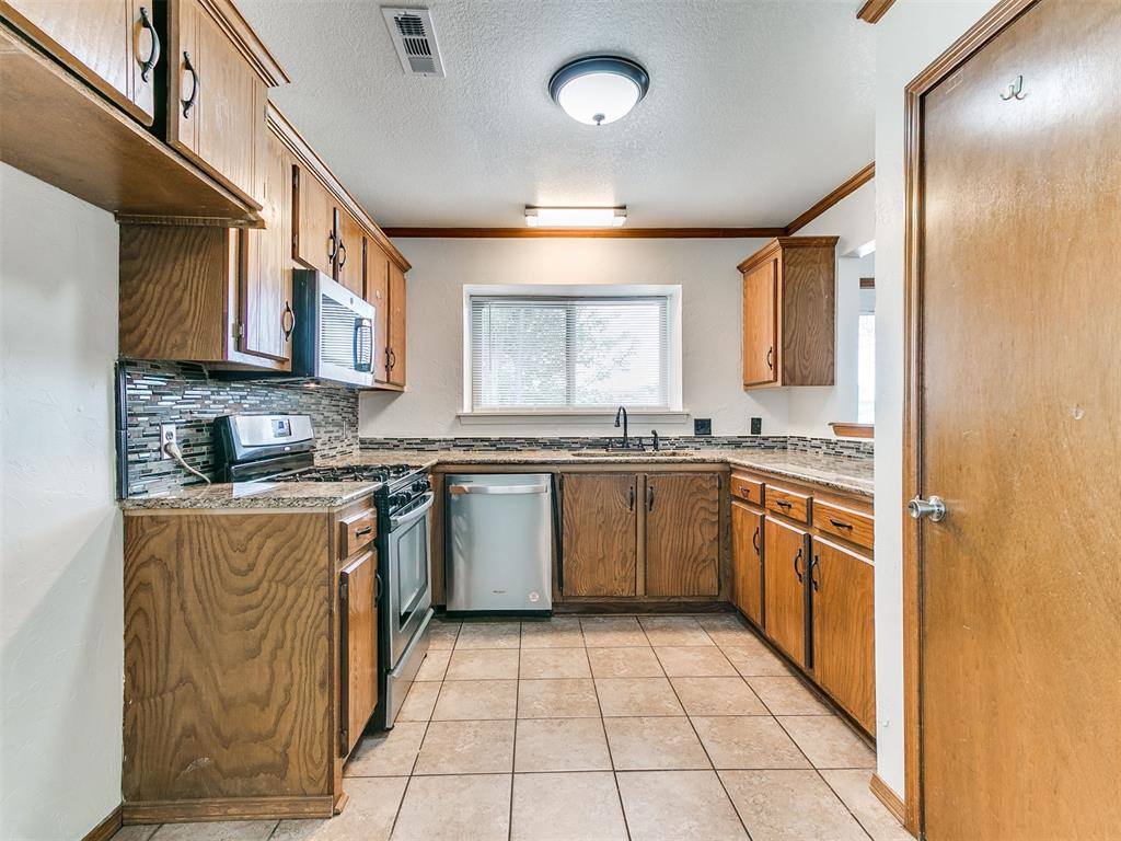 4308 Trinity Drive, Shawnee, OK 74804