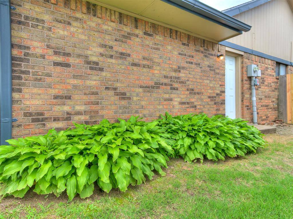 4308 Trinity Drive, Shawnee, OK 74804