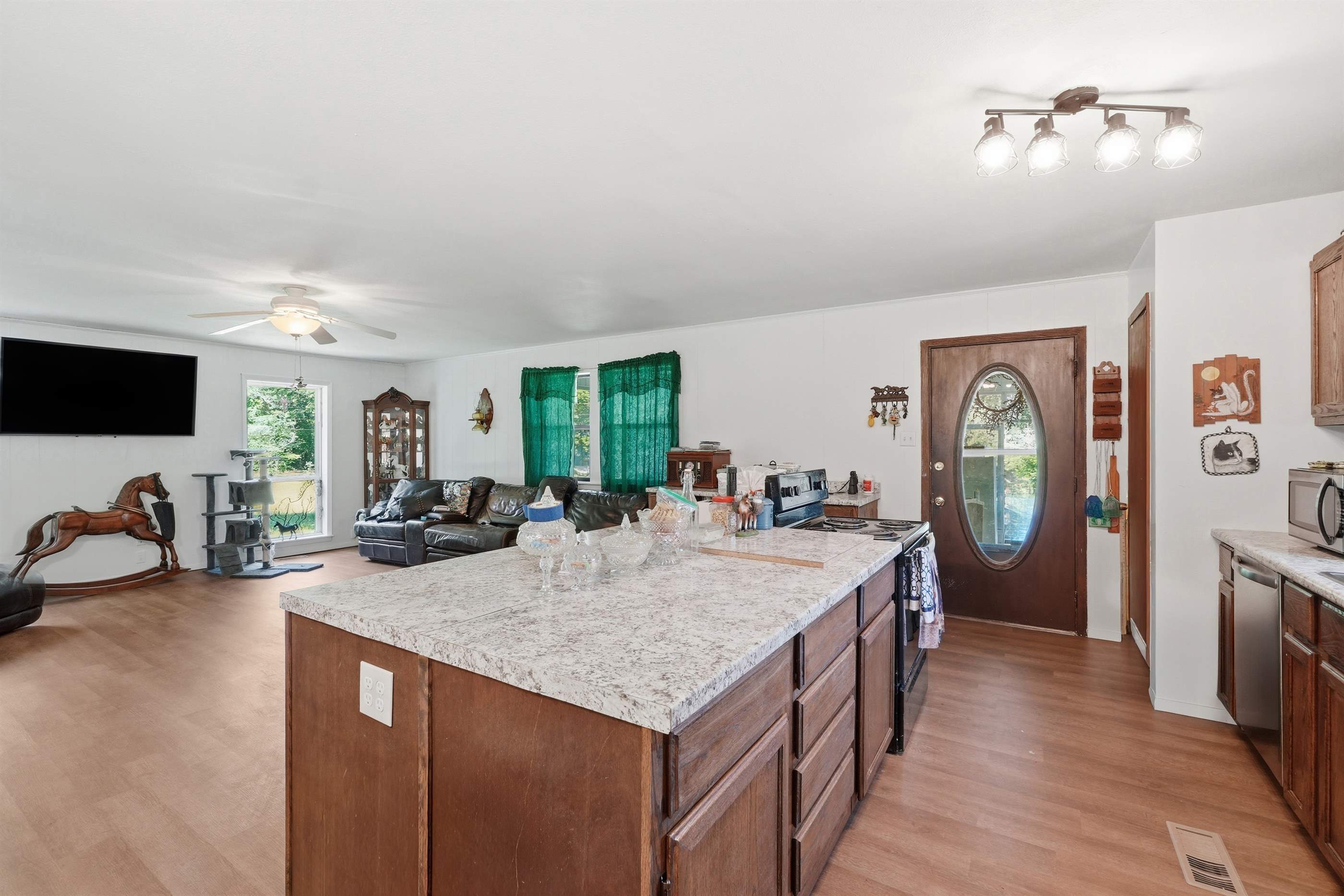 390 Wood Vine, Higden, AR 72067
