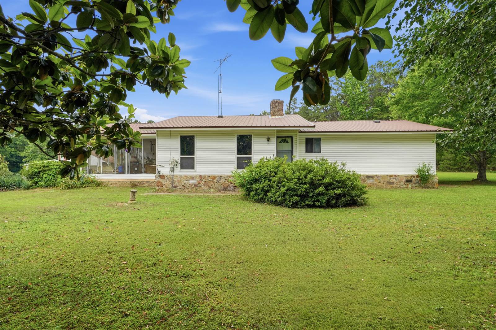 390 Wood Vine, Higden, AR 72067