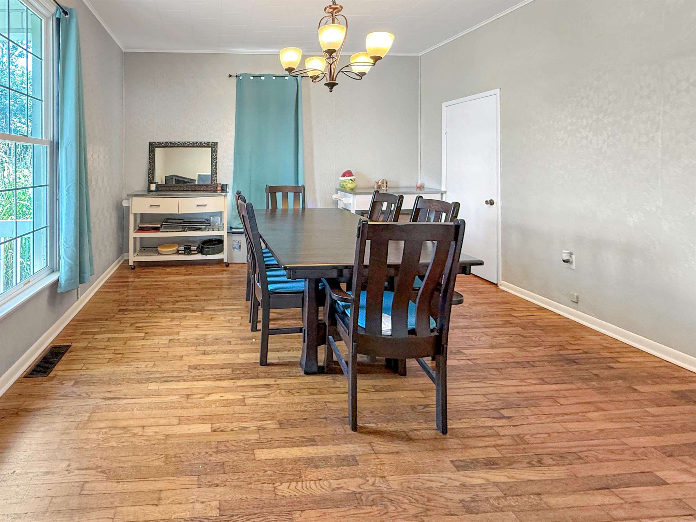503 W Cyrus, Farmersburg, IN 47850