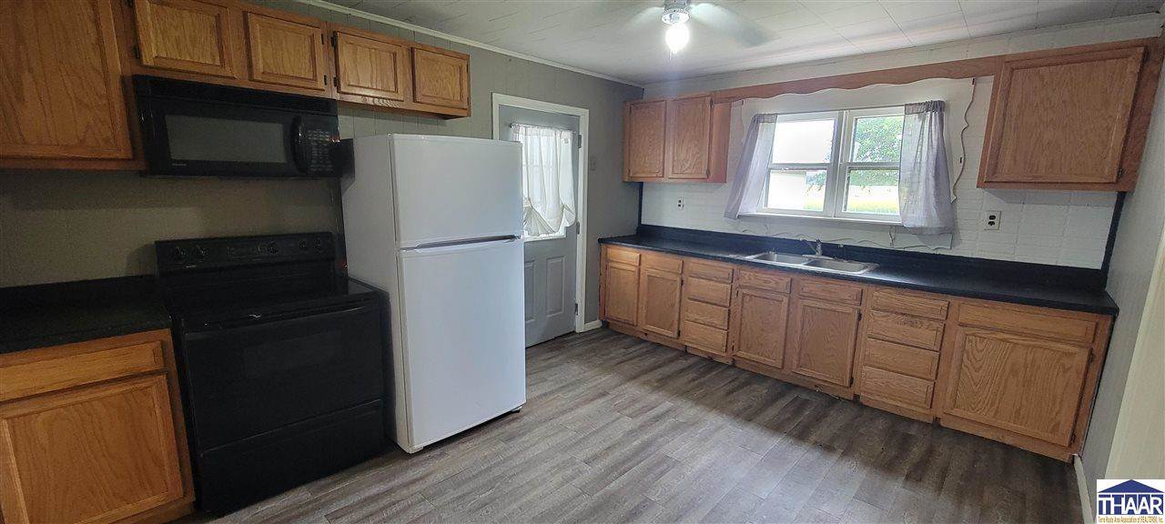 840 Beech, Clinton, IN 47842
