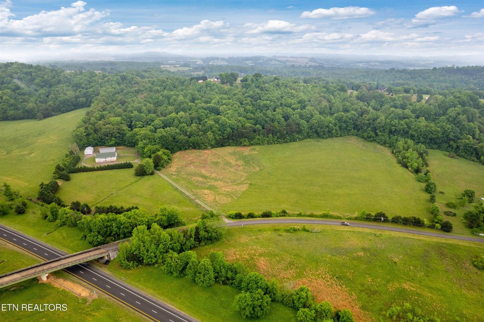 1700 Cedar Valley Rd, Sweetwater, TN 37874